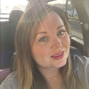 Meet your Posher, Courtney